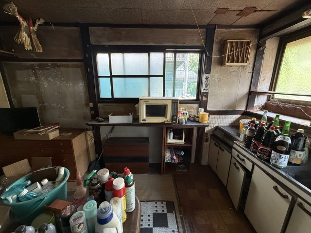 2026/2/25価格変更　戸建　飛騨市神岡町東町　100万（2025/11/10新規）のキッチン