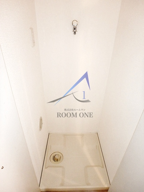 KS-Yの設備|洗濯機置き場です。