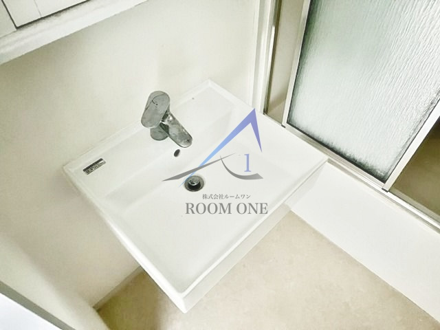 KS-Yの洗面所|独立洗面台です。