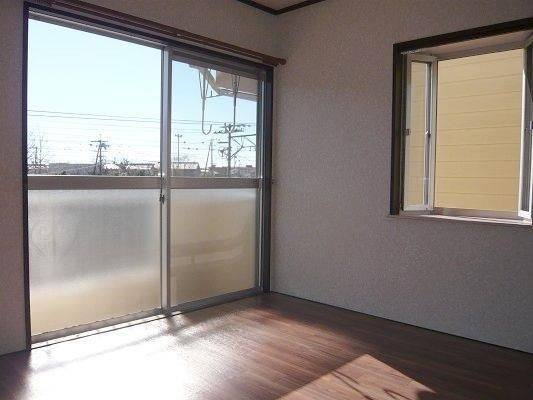 コーポ駅北　IIの居間・リビング