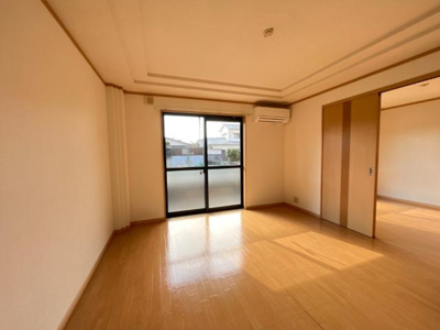 【内装】 | フローラルコンフォース | リビング