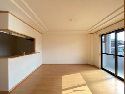 【居間・リビング】 | フローラルコンフォース | リビング