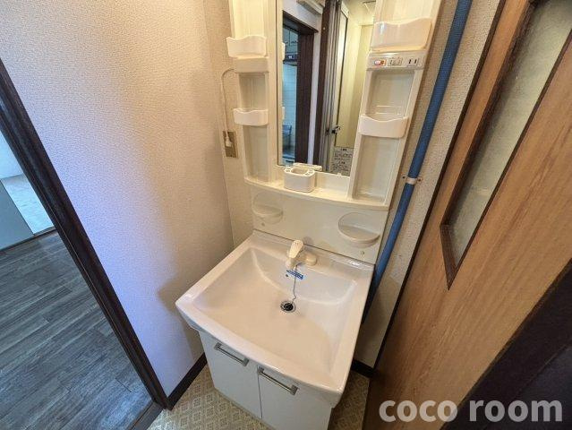 青島ハイツの洗面所