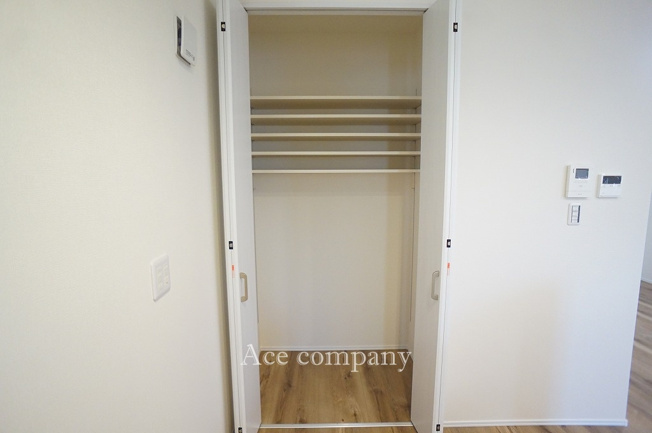 【収納】 | 八尾市山本町北6丁目 | キッチンサイドに便利なパントリー（収納）あります♪