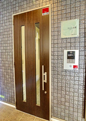 【エントランス】 | Noel本郷 | ゆとりのあるエントランスです