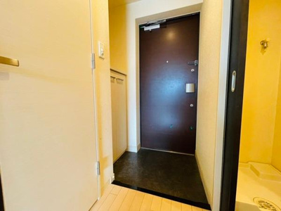 【玄関】 | プレサンス大阪城公園ファーストシート