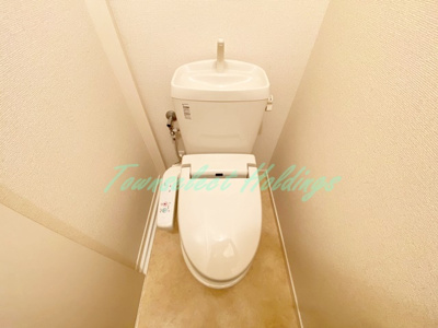 【トイレ】 | チャインコット湘南 | 清潔感のあるトイレです