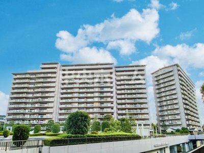 【構造・工法・仕様】 | アクロシティFポート | 建物構造は、鉄骨鉄筋コンクリート造ルーフィング葺き地下1階付14階建て