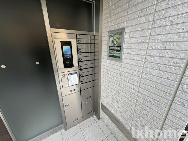 D-residence南茨木のエントランス|清潔なエントランスです
