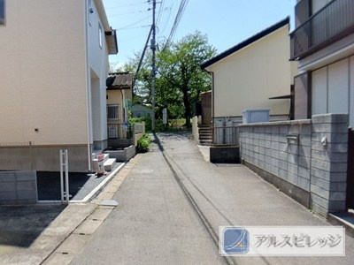 新築｜さいたま市見沼区風渡野｜全１棟の駐車場|敷地面積30坪超え