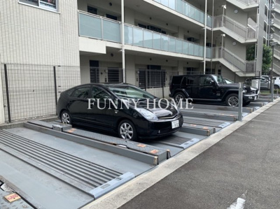 【駐車場】 | Brillia ist 三軒茶屋 アイビーテラス