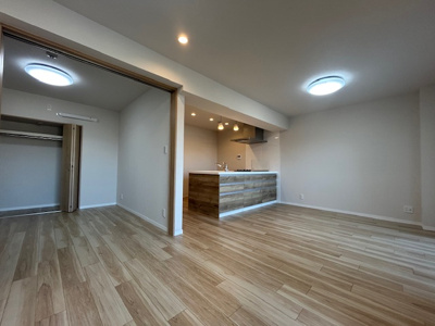 【居間・リビング】 | メゾン枚方岡山手