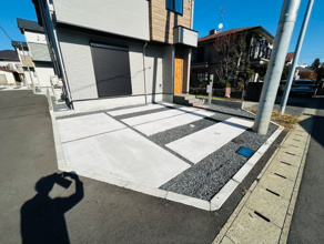 【駐車場】