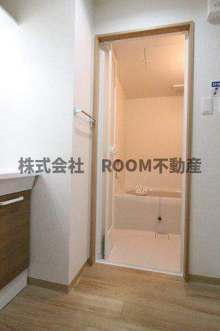 BIJL（ベイル）の洗面所|ゆったりとスペースのある洗面所