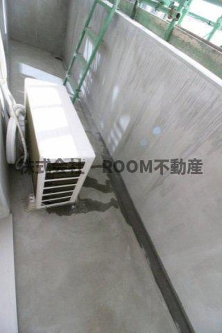 BIJL（ベイル）のバルコニー|暖かな日差しのふりそそぐバルコニー