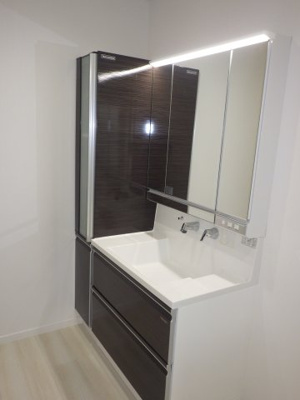 【独立洗面台】 | 大館市字観音堂・中古住宅