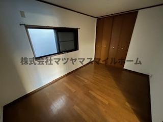 【洋室】 | 江端町戸建賃貸