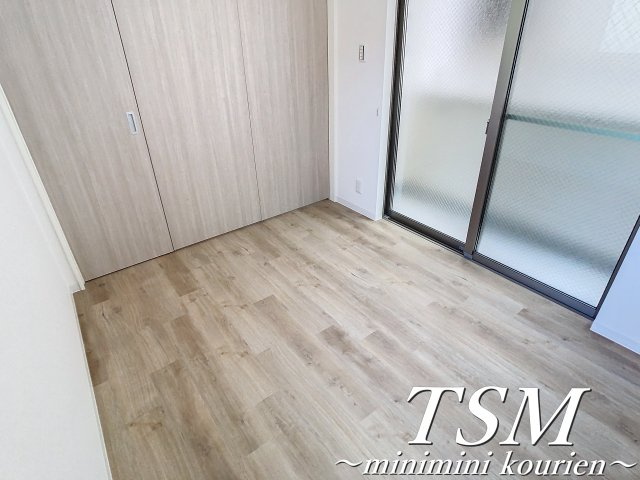 クレドールＫの洋室