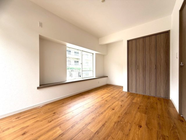 大字田倉　中古物件の洋室|きれいな洋室です