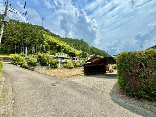御岳本町　売地の外観|自然豊かな場所でスローライフを送りたい方におススメです