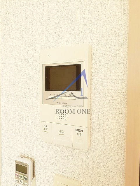 アルカディアⅤのセキュリティ|モニター付きインターホンです。