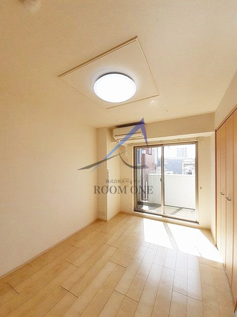 アルカディアⅤの居間・リビング|洋室のお部屋です。