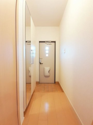 【玄関】 | ラ・ポルテＢ