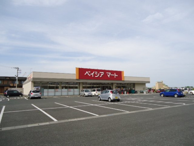 【周辺】 | 仮）太田市西新町新築アパート | ベイシアマート太田富沢店まで1,485ｍ