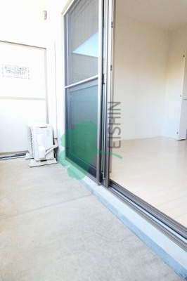 【バルコニー】 | アンビシャス江崎 | 日当たりの良いバルコニーです！