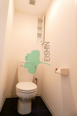 【トイレ】 | アンビシャス江崎 | 清潔感のあるトイレです。