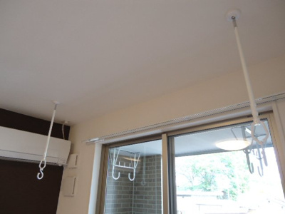 【内装】 | シェモア | 室内物干