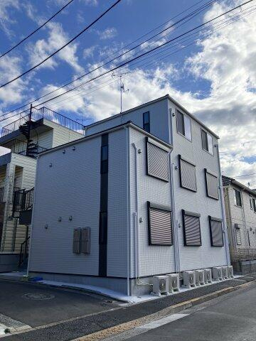 アクシスコート小岩の外観