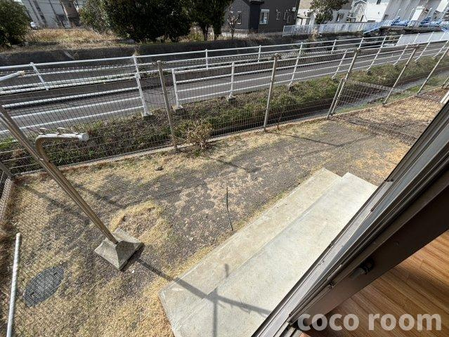 ベリーハイツの庭
