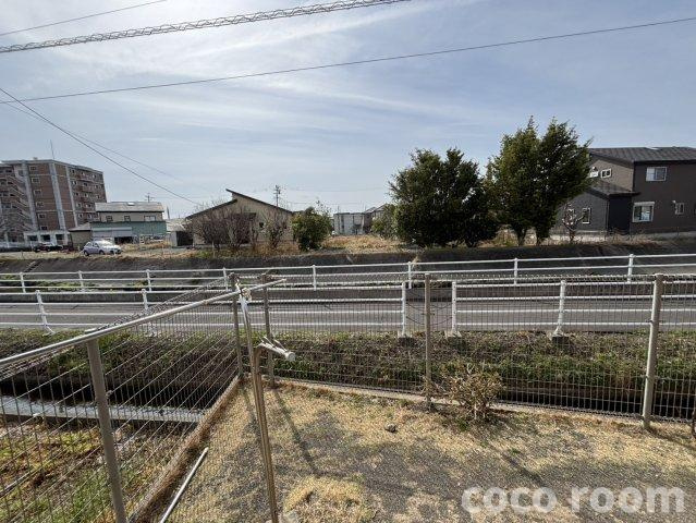 ベリーハイツの庭