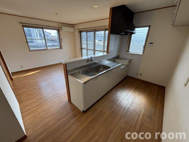 ベリーハイツの居間・リビング