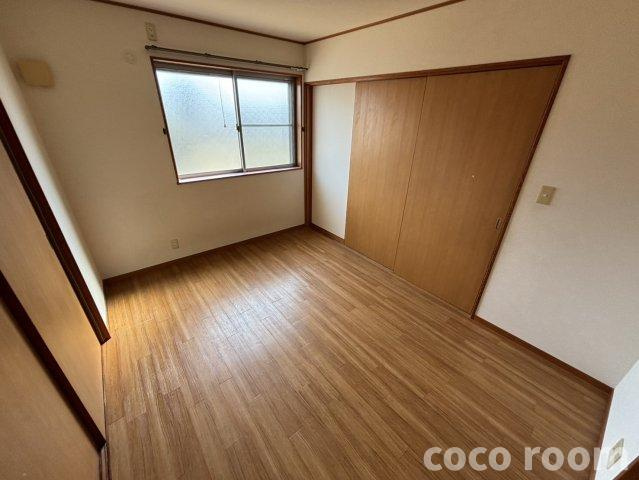 ベリーハイツの居間・リビング