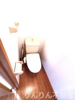 【トイレ】 | ゆとりあ壱番館 | コンパクトで使いやすいトイレです
