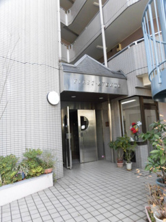 【エントランス】