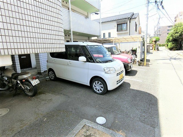 ビクトリアＫの駐車場