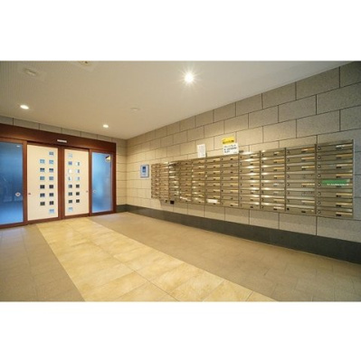 【エントランス】 | コスモ横浜大通り公園 | エントランスホール