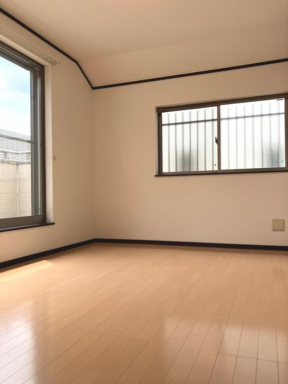 吉祥寺北町戸建の内装