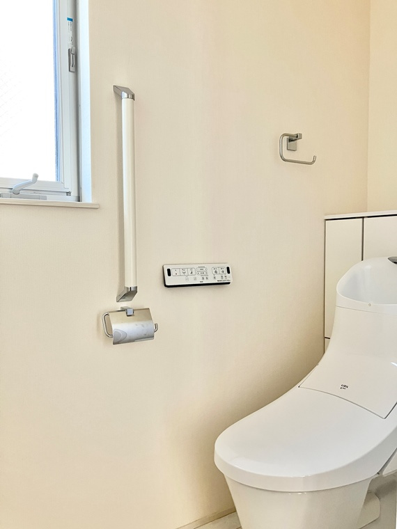 若葉台戸建のトイレ