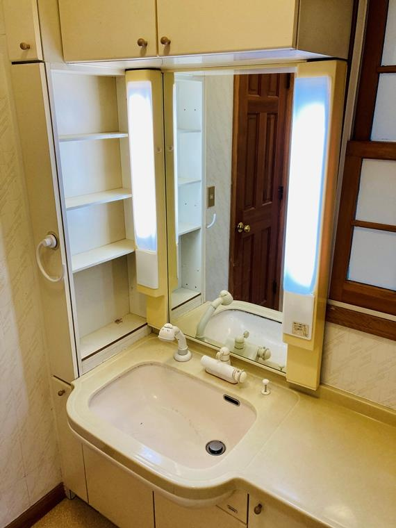 堀ノ内戸建の洗面所