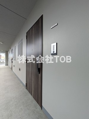 【その他】 | ＬＵＭＩＮＯＵＳつつじヶ丘 | 玄関扉