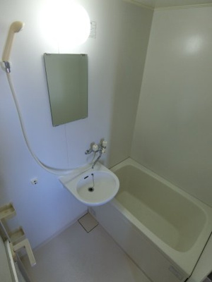 【浴室】 | ＳＡＮロイヤル(サンロイヤル) | イメージ201号室の写真