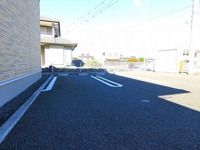 アリエッタ　ハイム　Ａの駐車場