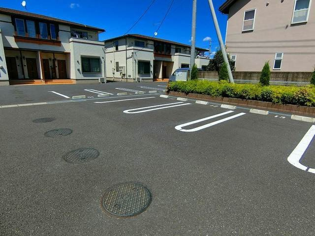 スウィート　コテージⅢ　Ｂの駐車場