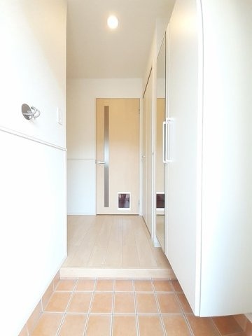 クラール　ゼファーＢの玄関