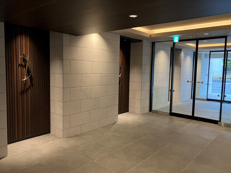 クリオ横濱桜木町ミッドグレイスのロビー