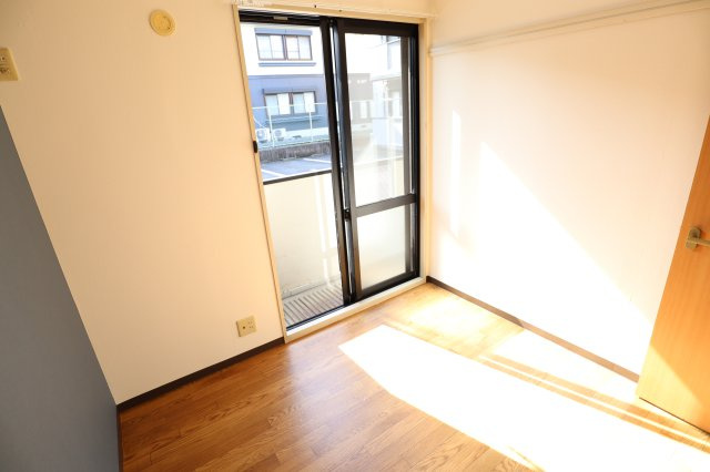 プリメールＢ棟の洋室